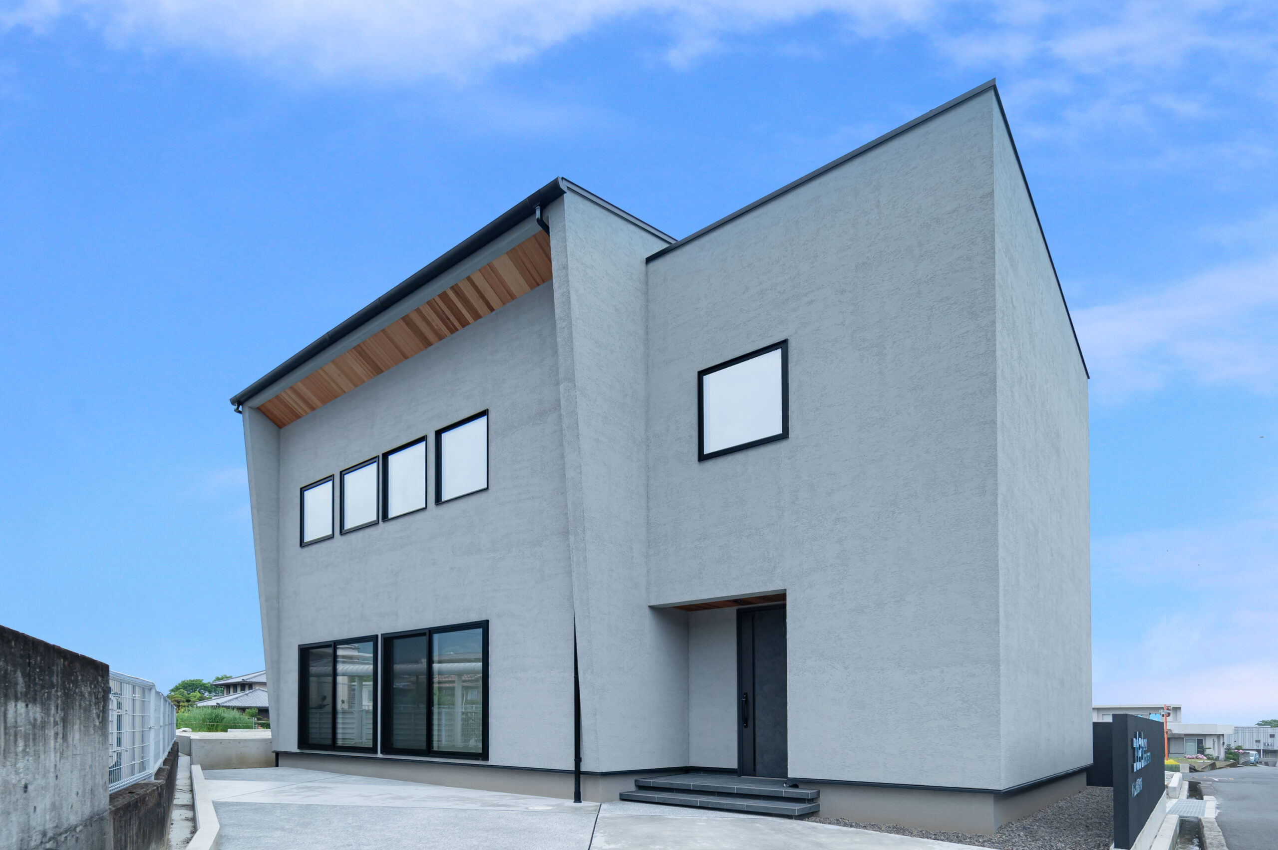 完全自由設計のハイグレード住宅